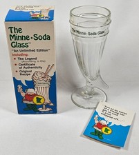Rare Vintage Minnesota Vikings Limited Edition Minne Soda Glass w/ Original Box picture
