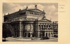 Vintage An ornate historic building shown on the front, Postcard Unposted picture