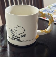 Peanuts Mug by Hallmark Charlie Brown Kite Flying Peanuts Collection Vintage picture