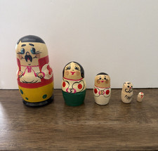 Vintage Matryoshka Nesting Doll 5 pc Ukrainian Ukraine Hand painted Family Wood picture