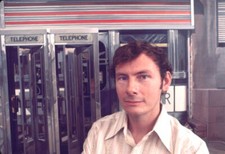Richard Estes as he poses in front of his work 1971 Old Photo 4 picture