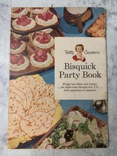 Vintage Cookbook Pamphlet Betty Crocker's 1957 Bisquick Party Book 97 Recipes picture