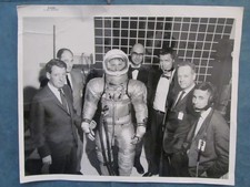 Vintage 1965 NASA /Manned Spacecraft Center official Photograph picture