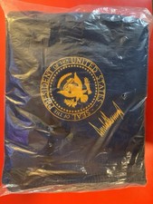 Rare President Donald J Trump 1st Term VIP Air Force One Signature Blanket MINT picture