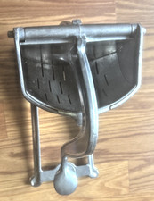 Vintage ALCOA Wear Ever Aluminum Juicer Tall Stand Hand Press Fruit Squeezer picture