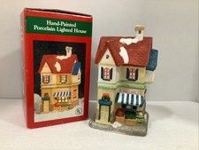 Caldor Vintage Porcelain Hand Painted Lighted House Grocery Store Excellent  picture