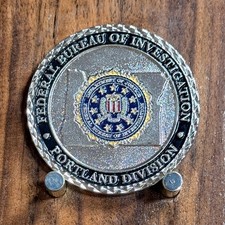 FBI Portland Division Eugene Medford Oregon Challenge Coin  M#29 picture