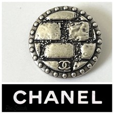 ONE Chanel Button Round metal Silver Tone W/ CC LOGO picture