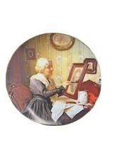Knowles collector plates Norman Rockwell “Grandma’s Love” Golden Moments picture