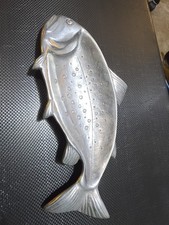 Vintage 1976 WILTON Fish Platter, Wall Hanging Silver Aluminum Signed Bruce Cox  picture