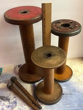 Vtg Wooden Textile Spools Primitive Industrial - Set Of 3 (S,M,L) + 2 bobbins picture
