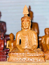 Buddha Statue Antique Khmer Style Asia Seated Wood Enlightenment buddha Statue picture