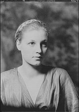 Photo:Elsie Ford 1900s Portrait Photograph picture