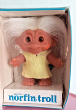 VINTAGE NORFIN TROLL W/ BOX - 1984 THE TINY ONES' GOODBYE PARTY / BOOK - 3