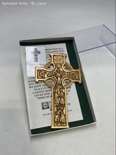 Vintage 1999 True Celtic Gold Brass Christianity Religion Wall Cross picture