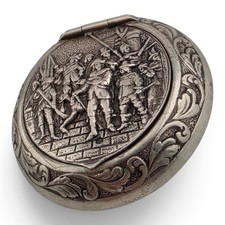 1948 Dutch .833 Silver Snuff Box de Leeuw den Bouter Schoonhoven Repousse 25.1g picture
