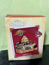 Hallmark Keepsake 2004 LIONELVILLE Lionel Trains MAGIC Ornament Motion & Sound picture