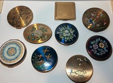 Absolutely stunning collection of 9 compacts including Stratton & kigu beautiful picture