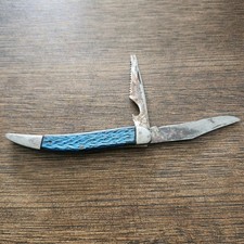 Vintage CAMCO  2 Blade Fishing Pocket Knife, with Blue Jigged Handles picture