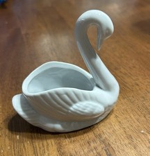 Ceramic White Swan Planter / Soap / Trinket / Jewelry Dish picture