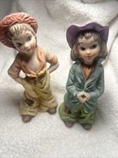 2 FARMER GIRLS SCULPTURES NICE FOR COLLECTION ORIGINAL ITEM picture
