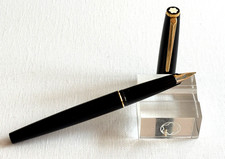 Vintage Montblanc Classic 32 Iridium nib black laquered body Fountain Pen picture