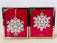 NEW VTG LENOX 2-SNOW FANTASIES ANNUAL SNOWFLAKE CHRISTMAS ORNAMENTS 2000&2002 picture