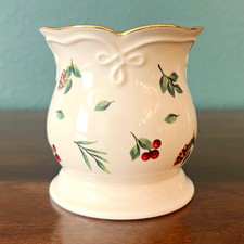 Lenox Williamsburg Boxwood and Pine Scalloped Ceramic Votive - w Gold Trim picture