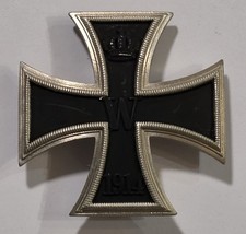 WW1 Imperial German Soldiers Iron Cross Medal First Class Pinback Nickle Silver picture