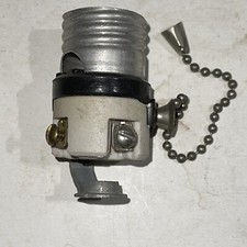 VINTAGE PORCELAIN PULL CHAIN LAMP SOCKET INTERIOR WITH NICKEL PULL CHAIN 1/8 IPS picture