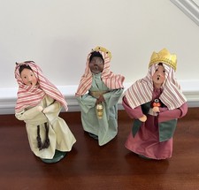 Vintage 1989 - 1990 Byers’ Choice Ltd The Carolers Nativity Set - 3 Wise Men picture