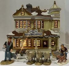 Lemax 2001 Georgia Lyn's Bed Breakfast Caddington Village Collection W/Figurines picture