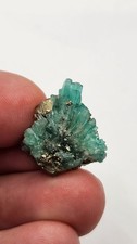 Especimen Esmeralda Colombiana, Pirita, Terminacion, Macla, 27,12 cts, Natural picture