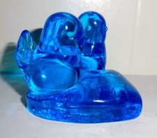 VINTAGE USA BLUE GLASS BIRD FIGURINE LEOWARD HAPPINESS BIRD DESIGN NR picture