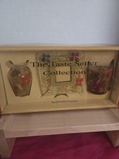 Three Piece Vtg Retro Mid Century Art Deco Style Hand Painted Enamel Floral Desi picture