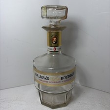 Vintage WALKER'S Deluxe Bourbon Whiskey Aged 8 years glass Bottle Decanter picture