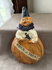 2004 Nicol Sayre Halloween Pumpkin Witch Trick or Treat Wall Hanging 11.5
