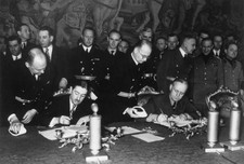 Dragisa Cvetkovic leader of Yugoslavian Government on his right Vl- Old Photo picture