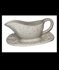 Oneida nice Gravy Sauce Boat w/ Under Plate Large White Embossed Fruit Design picture