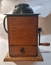 ANTIQUE ARCADE I XL COFFEE GRINDER FREEPORT ILLINOIS XL holds a pound of coffee  picture