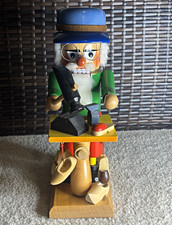 Vintage Original Steinbach Volkskunst “The Shoemaker” Wooden Nutcracker picture