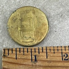 Vintage Midwest Amusement Company Token Slot Machine Brass 2.50