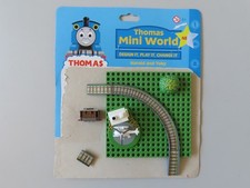 2002 ERTL Thomas & Friends Mini World 