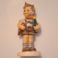 Goebel M.I. Hummel Schoolboy Porcelain Figurine Special Edition 1979 Club picture