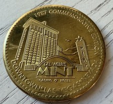Del Webb’s The Mint Casino 1987 Nissan Mint 400 Commemorative Coin Las Vegas picture