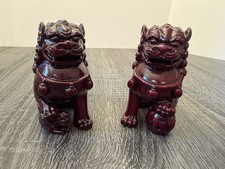 Foo Dogs Chinese Guardian Lions Vintage Pair Red Resin Hollywood Regency Kitsch picture