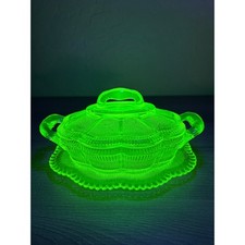 Antique 1880s Bryce Brothers Lorne Vaseline Uranium Glass Lidded Butter Dish picture