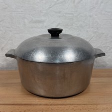 Vintage Wagner Ware Sidney 0 Magnalite 4248-P 5 Quart Dutch Oven picture