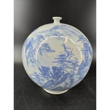 Chinese-Style Blue & White Porcelain Moon Vase – Hand Painted Landscape Decor picture