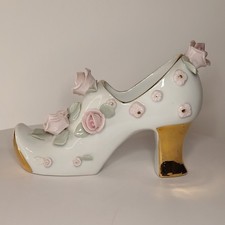 JAPAN  Porcelain Ladies High Heel Shoe with Applied Flowers Roses L1 picture
